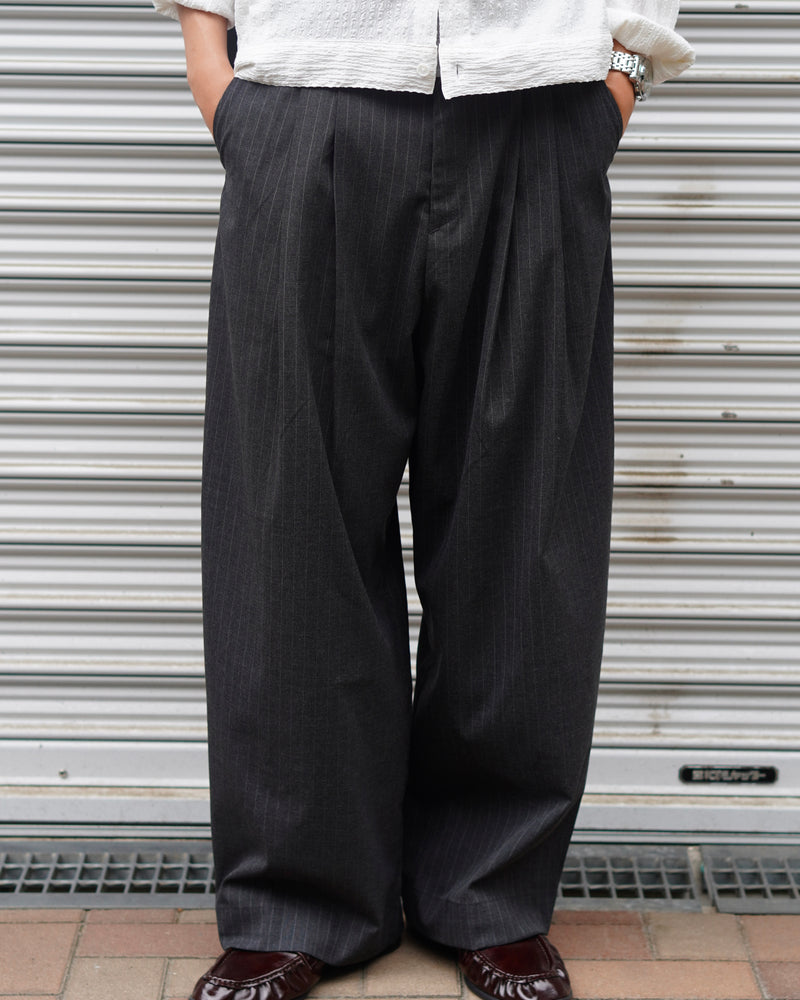 東京店WEB限定受注制【Chikashitsu +】stripe ballon slacks (2color)