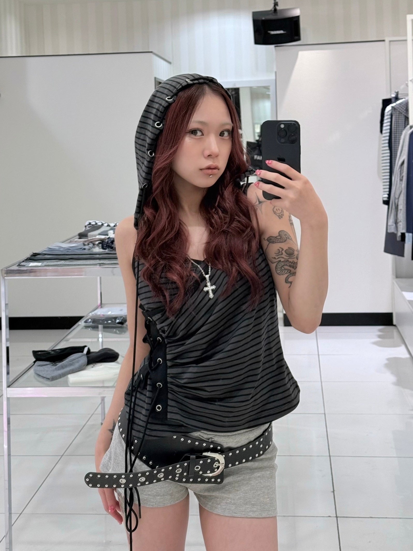 6/6 20:00発売 別注【NOT KNOWING】Eyelet Lace Up CAMI Hoodie