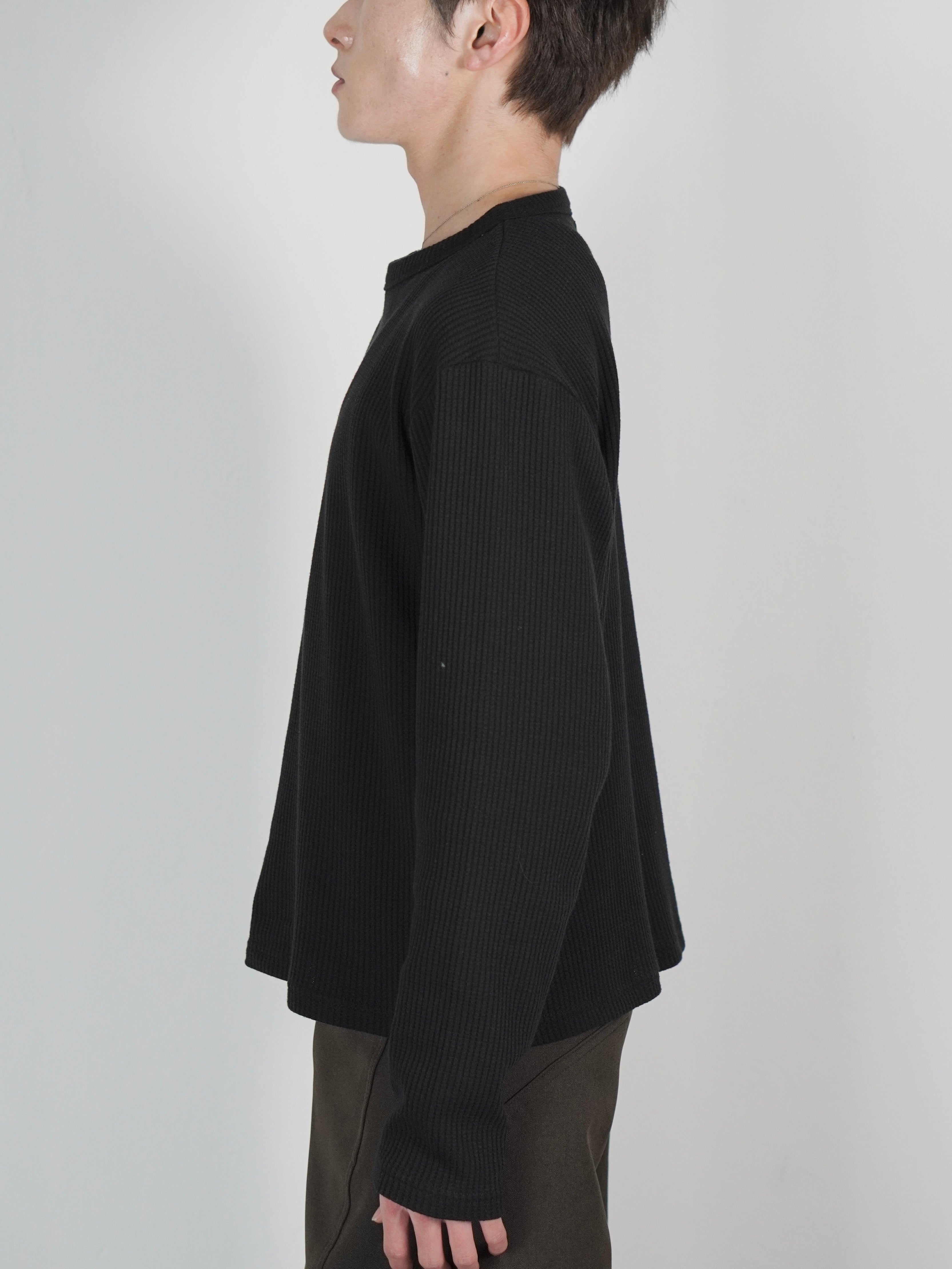 受注制【Chikashitsu +】metal zip waffle long sleeve (2color
