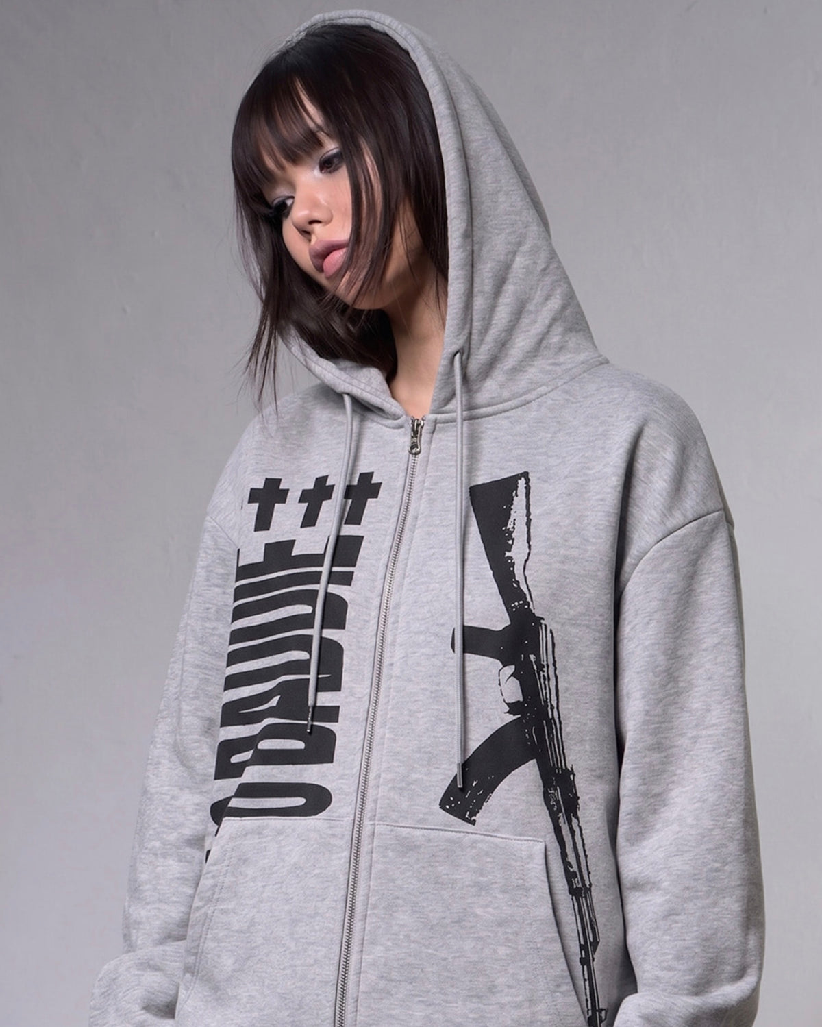 【FANCY CLUB】BADDIE HOODED ZIP-UP