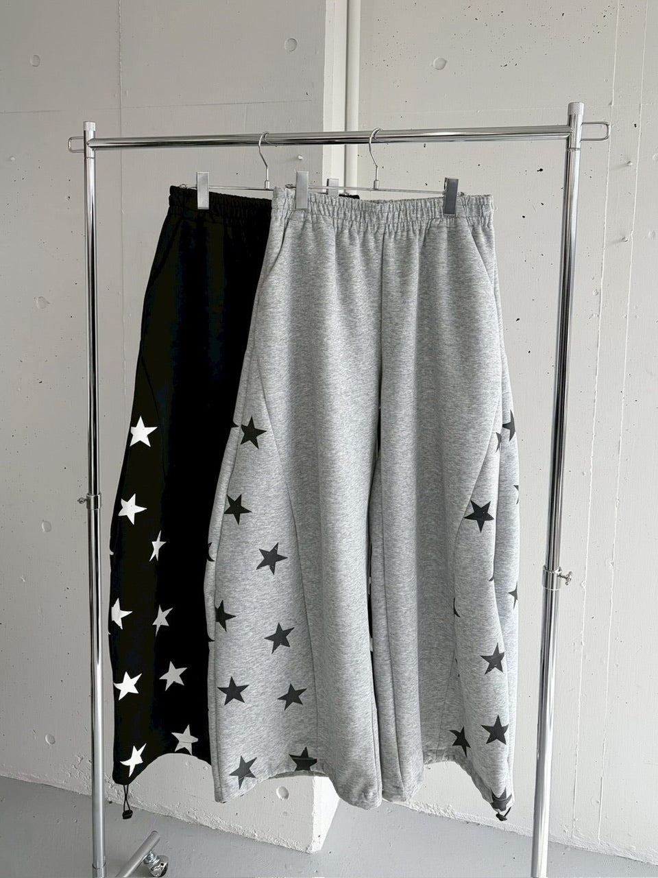 国際配送【LUV CODE】star wide sweat pants