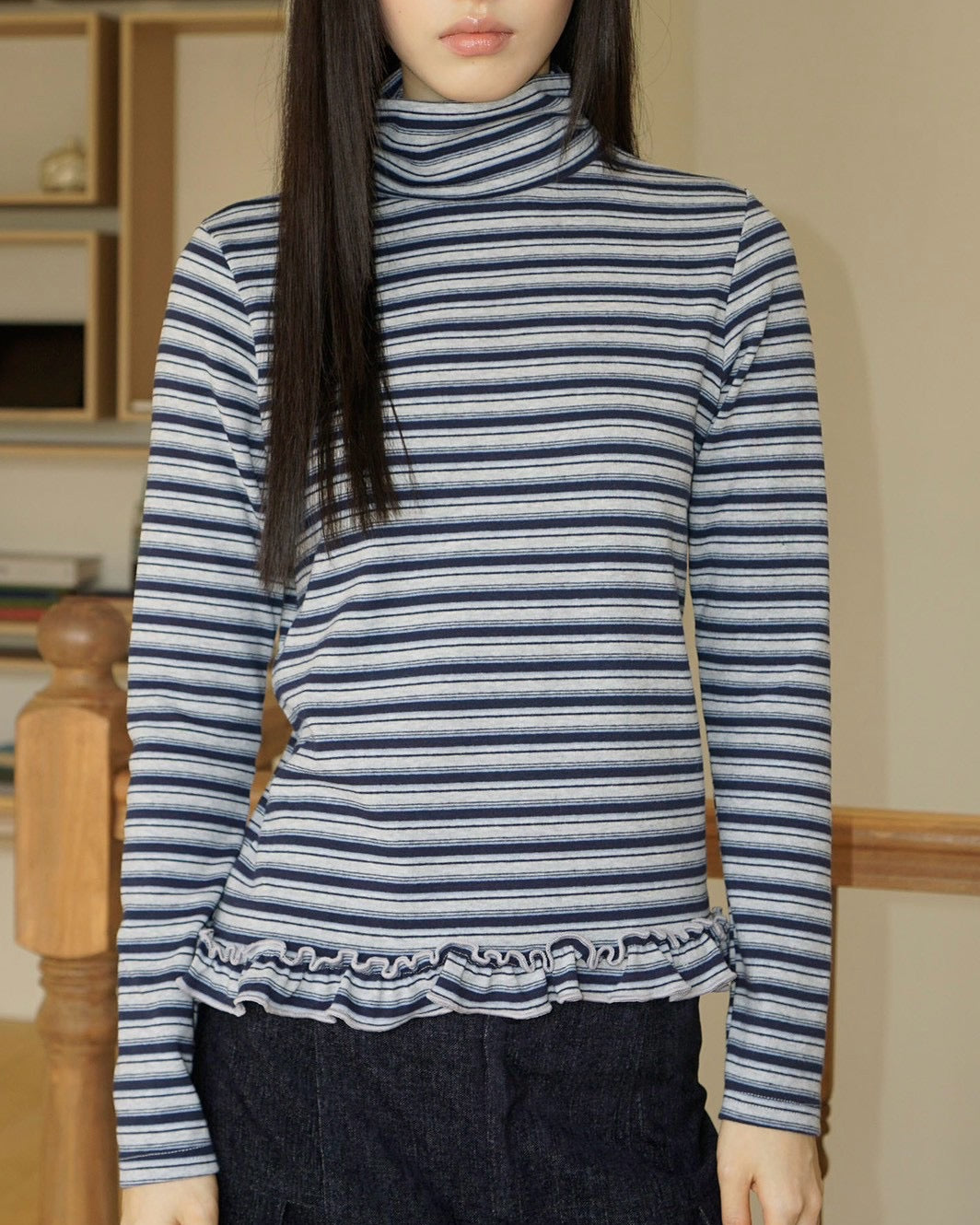【Uglyshadow】STRIPE TURTLENECK TEE