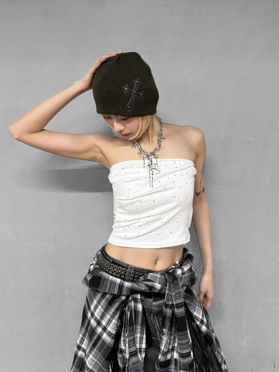 国際配送【Never mind the XU】rhinestone tubetop