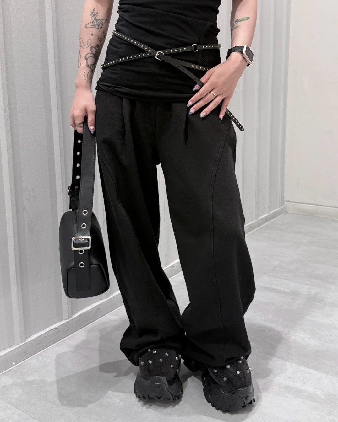 受注制【nmtc+】Curved Seam Wide Sweat Pants (2color)