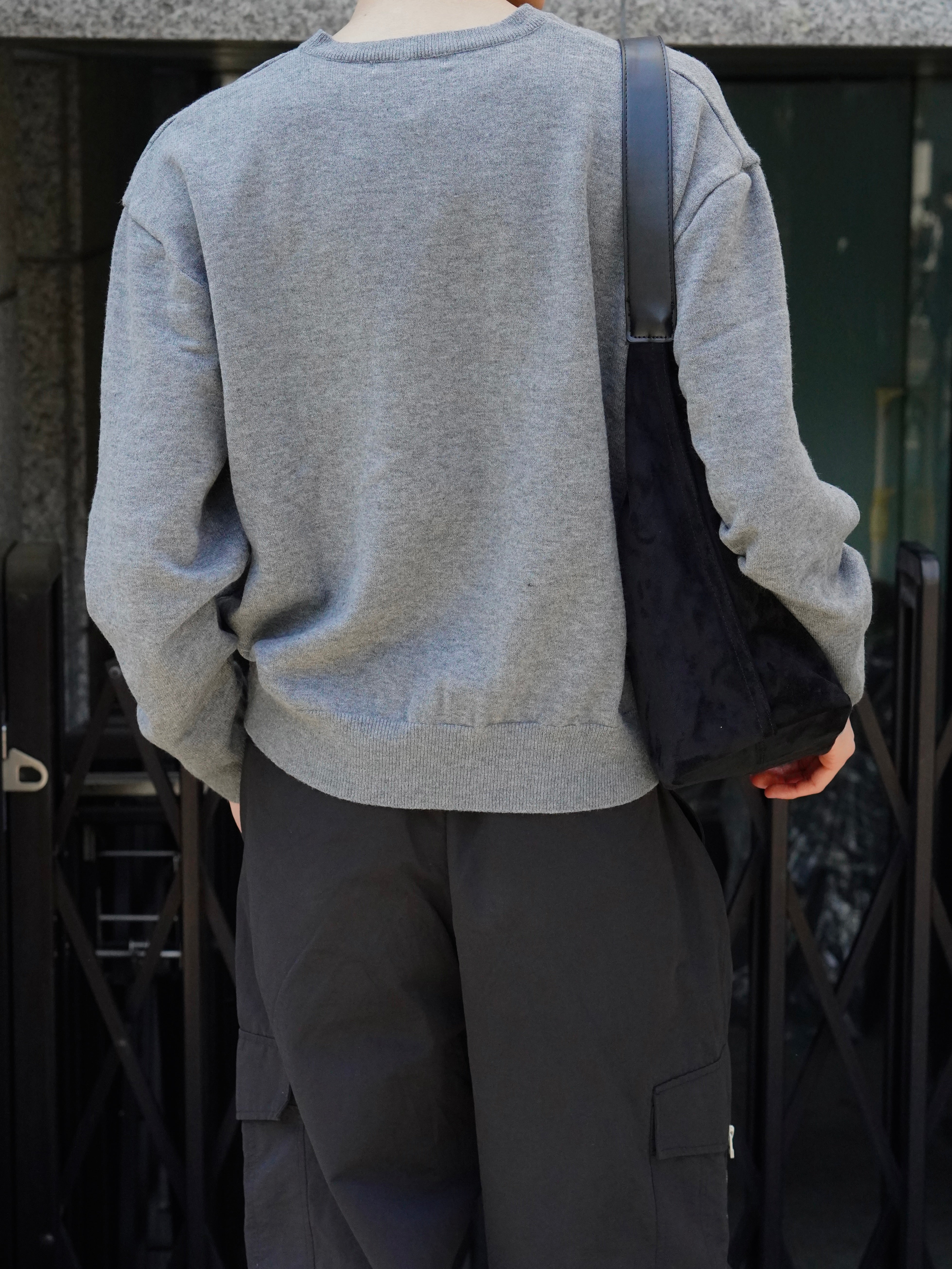 東京店WEB限定【Chikashitsu +】cropped vneck knit (3color)