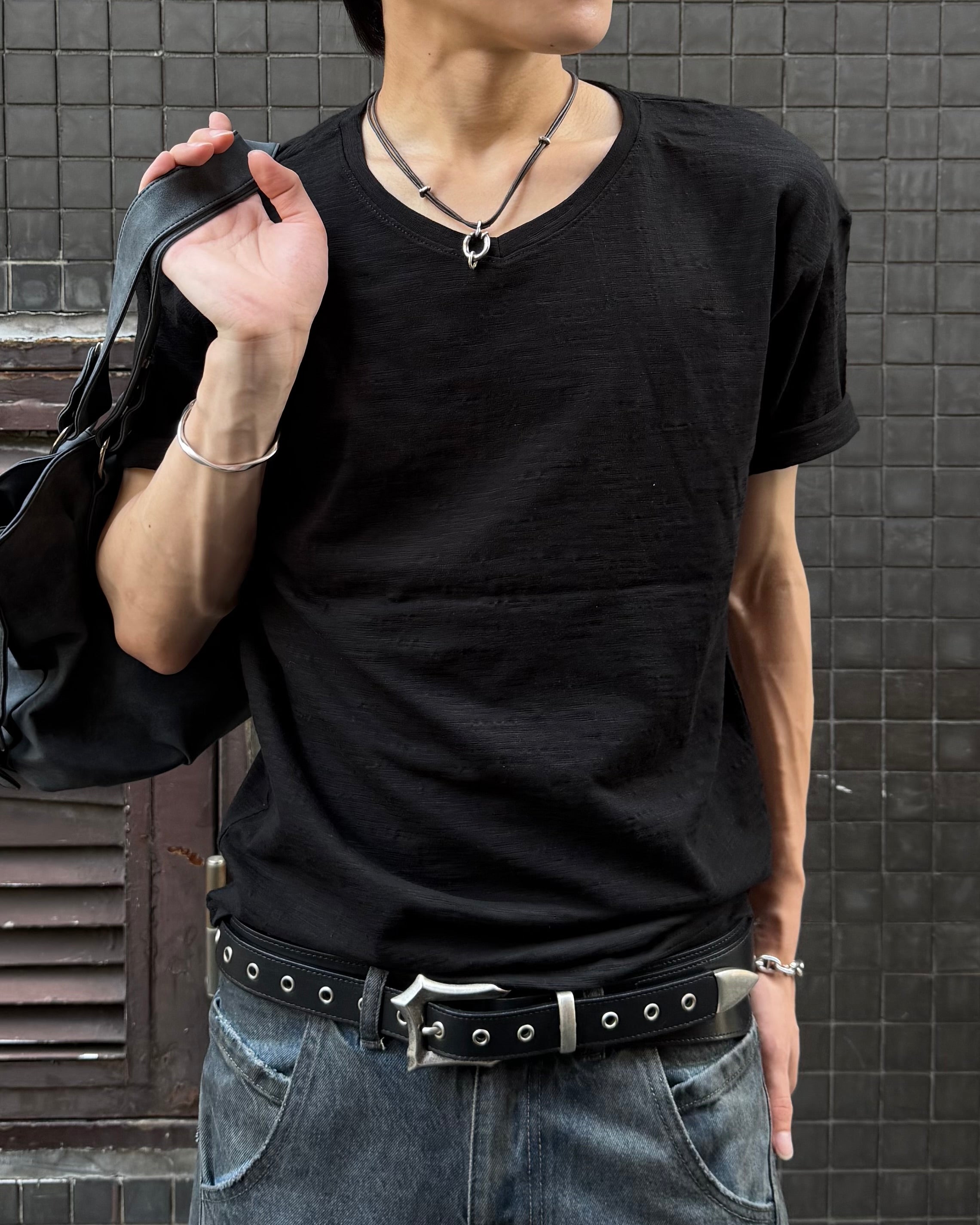 東京店WEB限定受注制【Chikashitsu +】slub v-neck tee (3color)