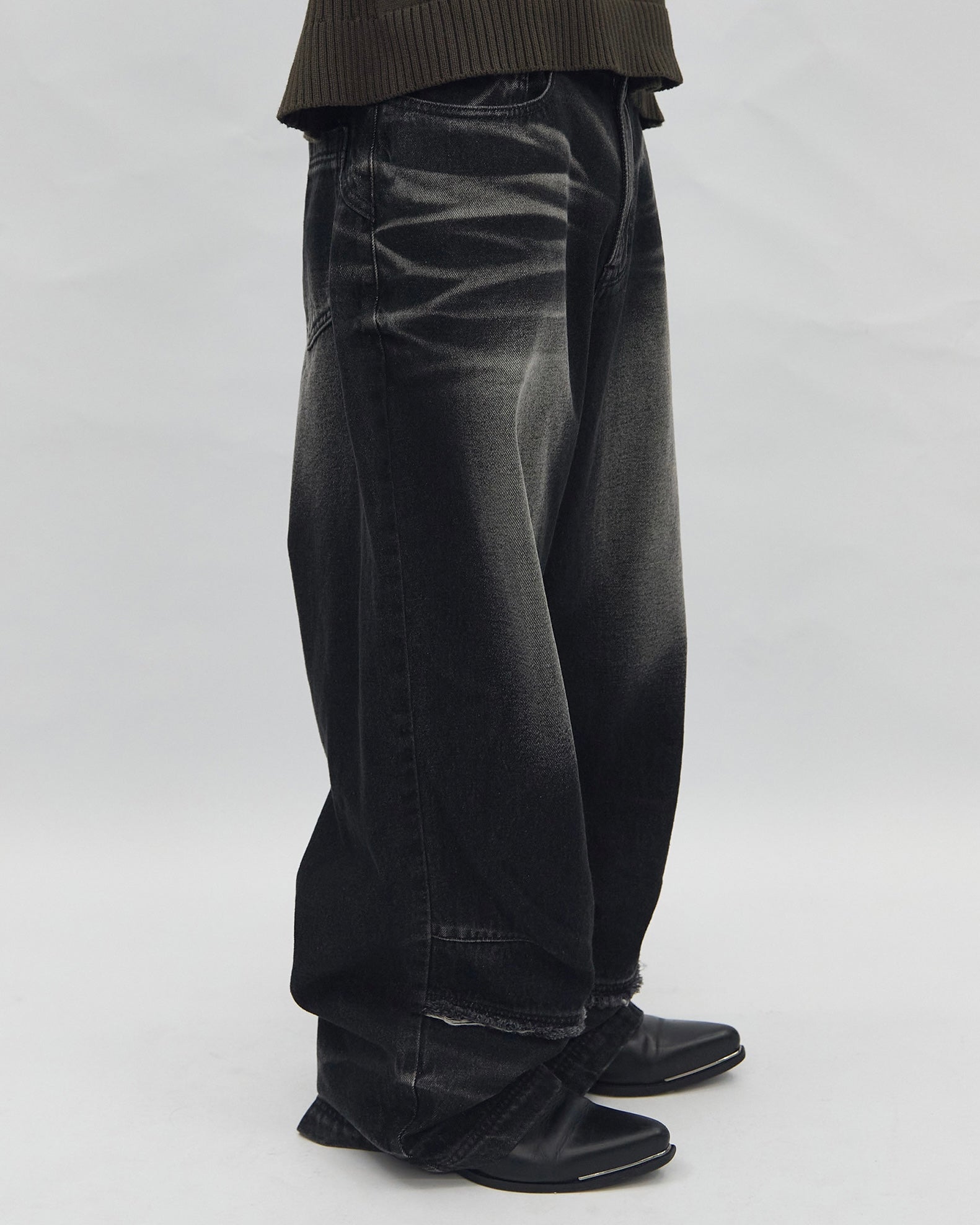 【BLR BLUER】Edge-Weighted Pants
