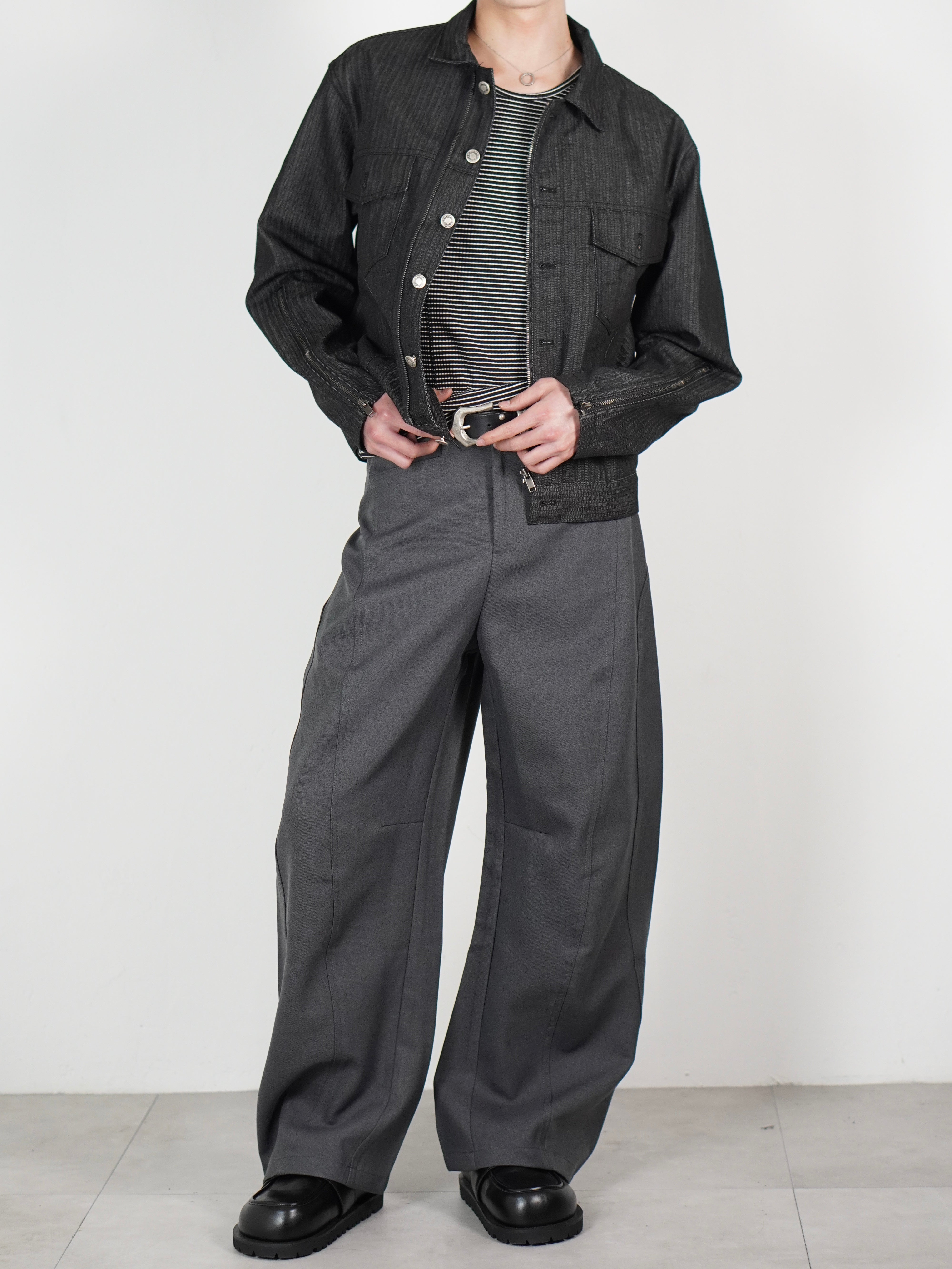 受注制【Chikashitsu +】Curve line wide pants (3color)