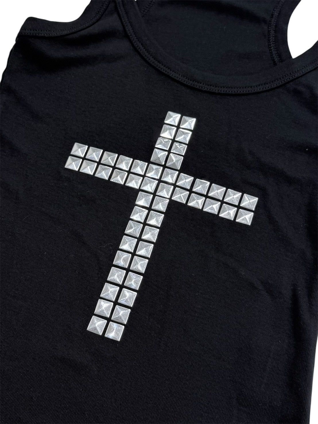 7/10 20:00発売 受注制【nmtc+】Cross Studded Slim Tank top (2color)