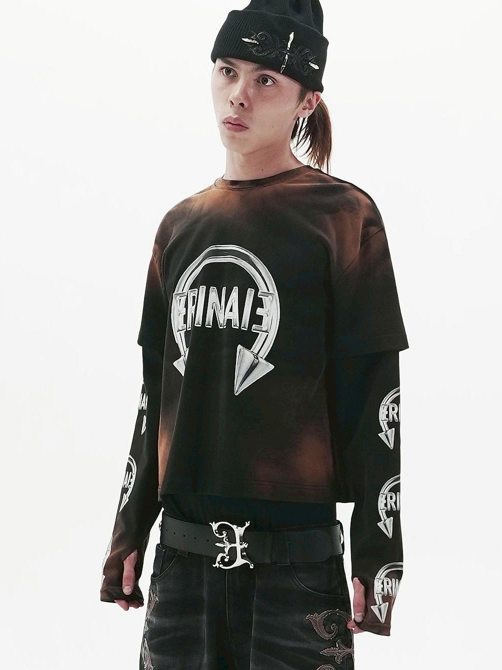 【E RIN AI E】PIERCED RUST DOUBLE LONG SLEEVE T