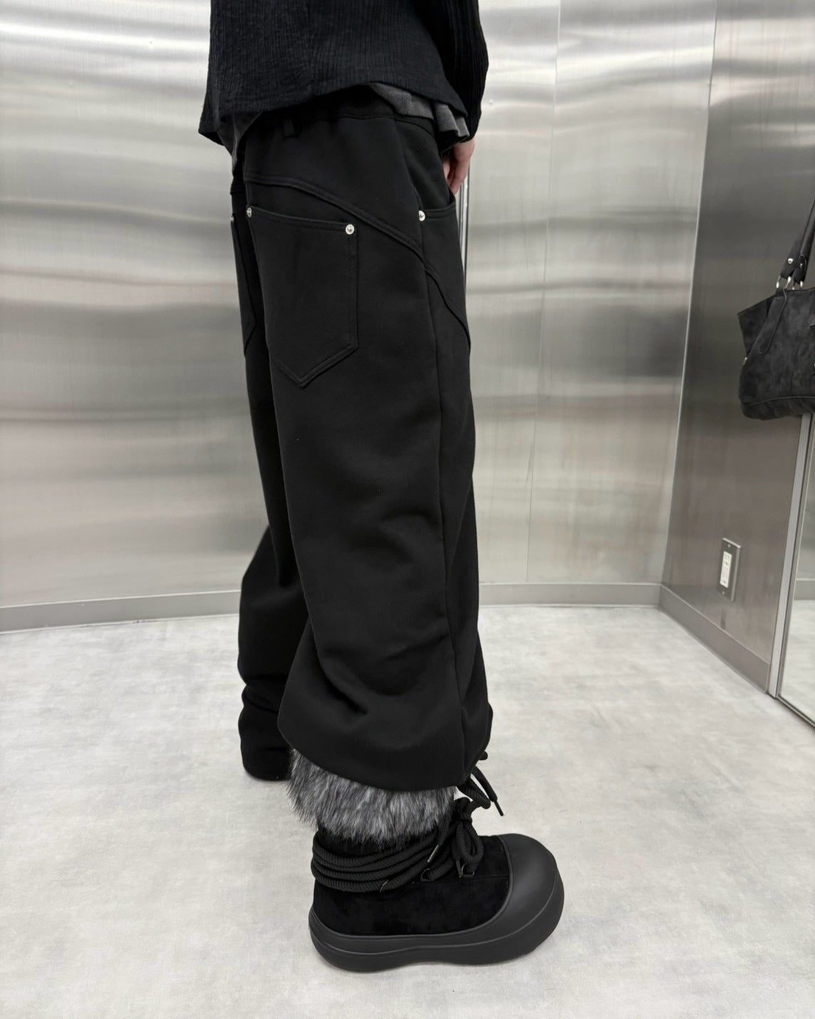 受注制【nmtc+】Curved Seam Wide Sweat Pants (2color)
