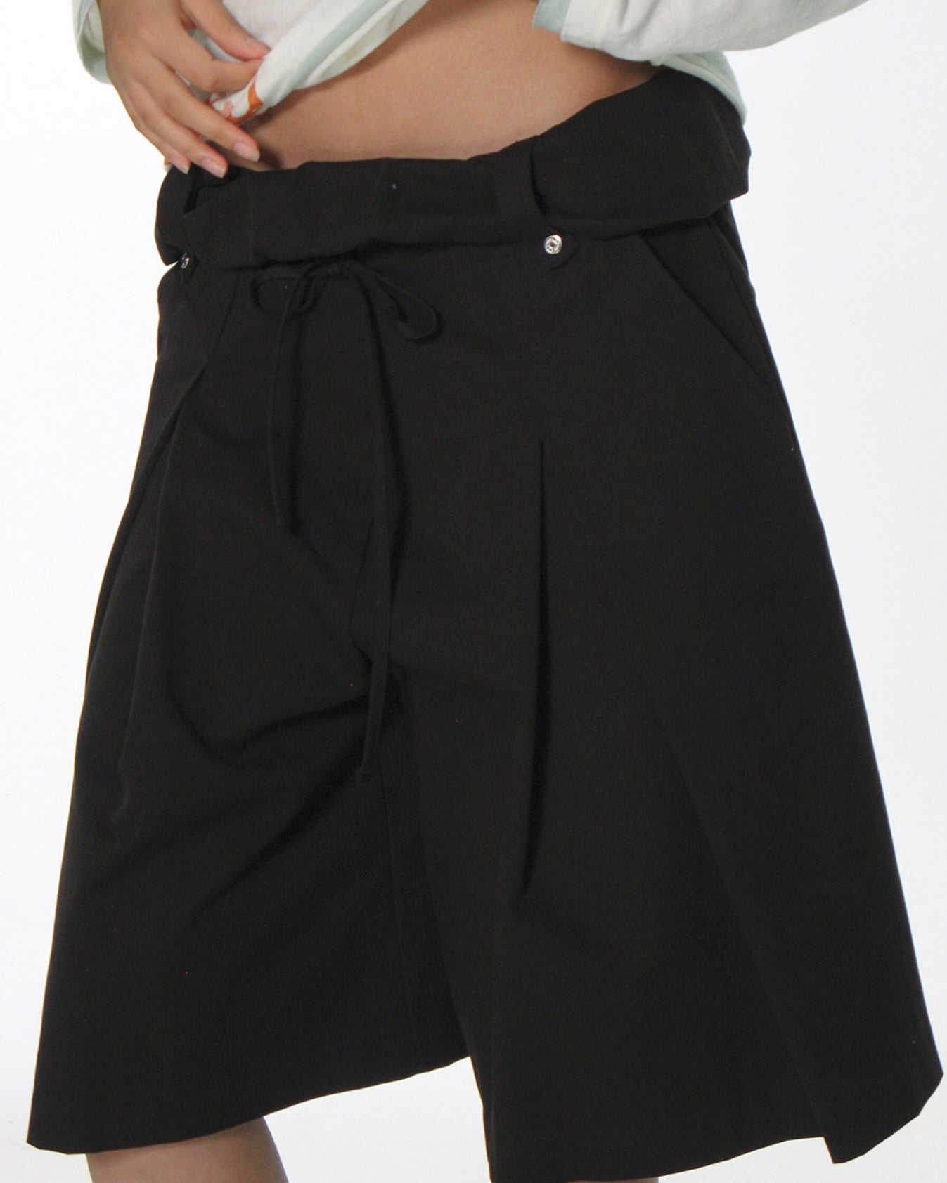 【CRANK】ROLLDOWN BERMUDA SHORTS