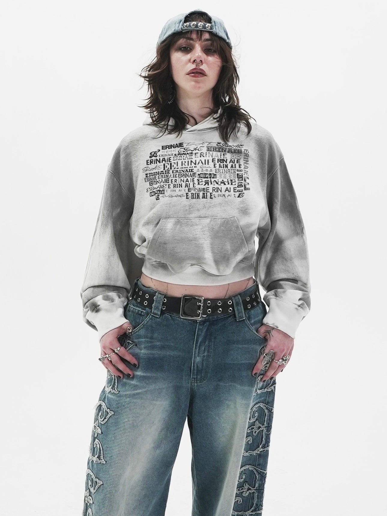 【E RIN AI E】MULTIVERSE RUST CROP HOODIE