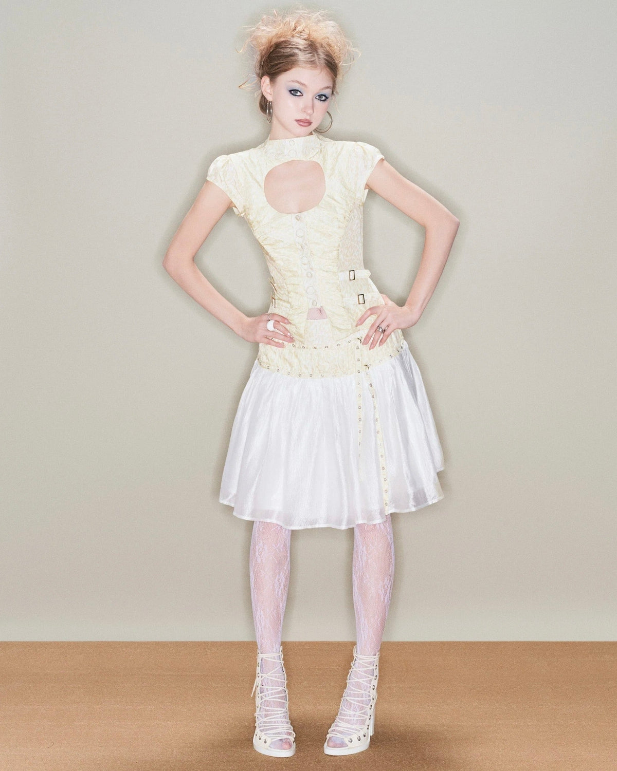 【into.eight】crystal top