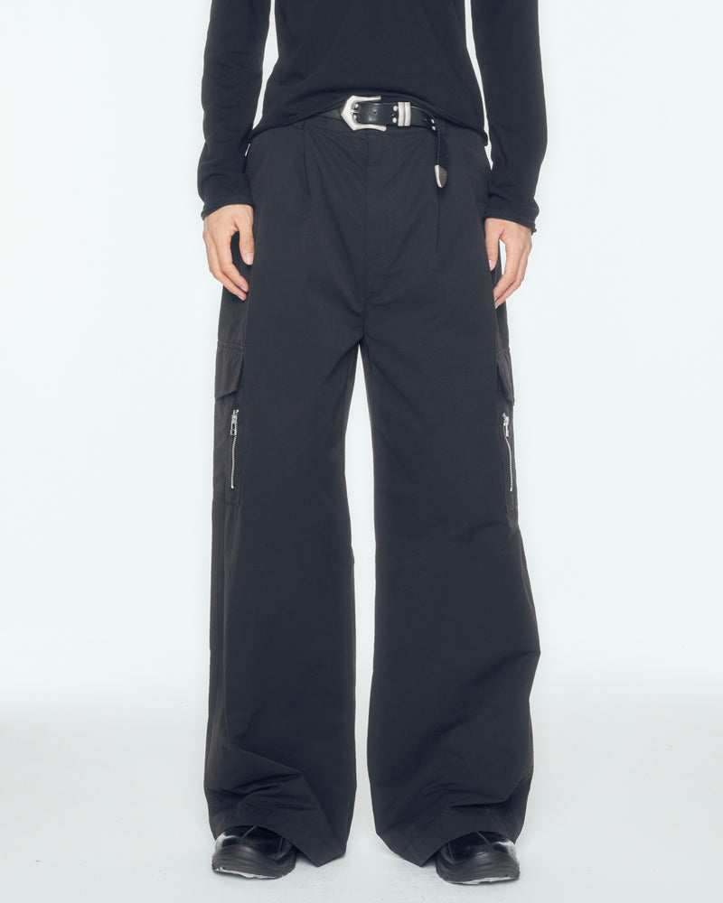 【CS】two tuck nylon cargo trousers
