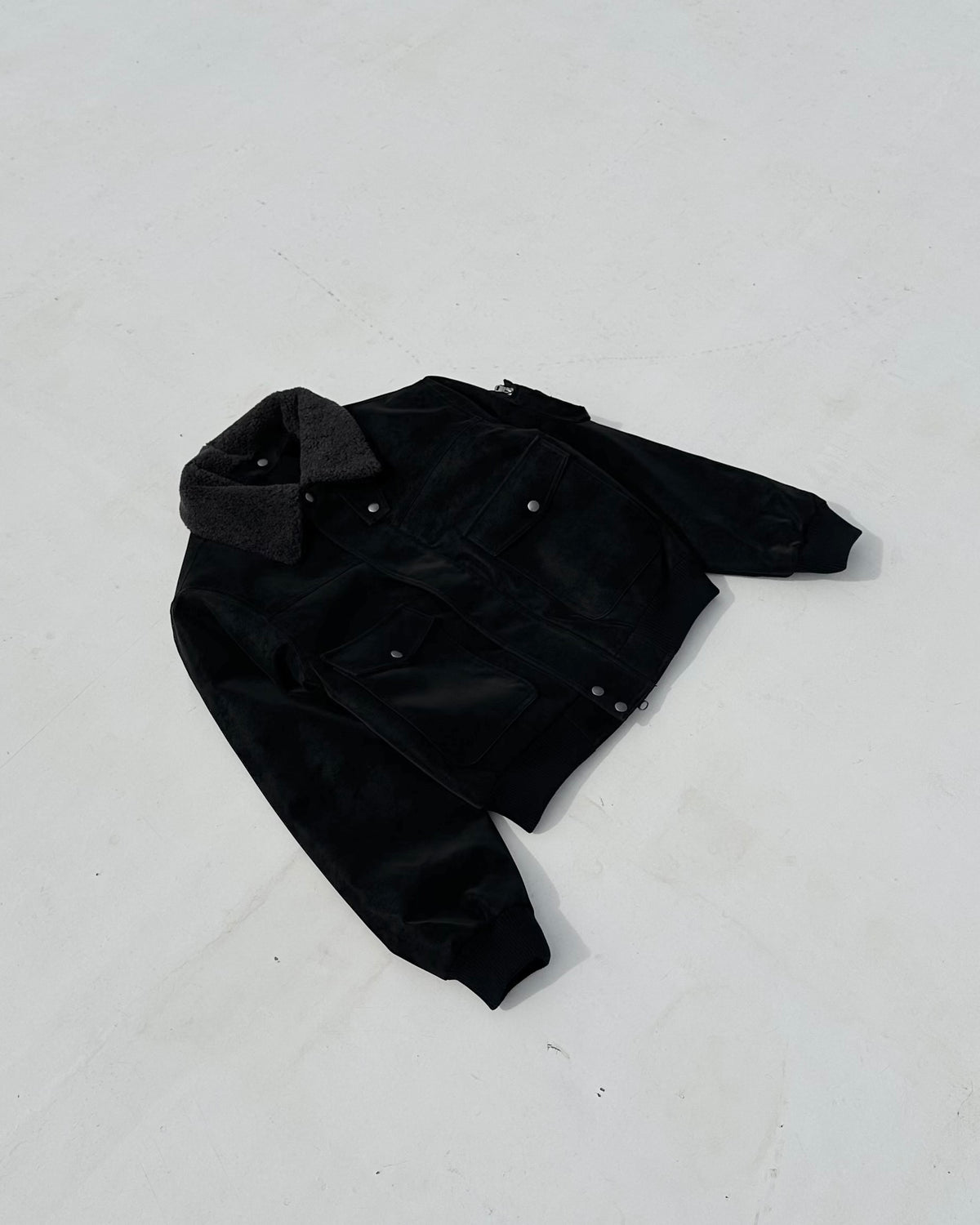 【CHIKASHITSU PLUS HIGH】Boa collar faux leather flight jacket