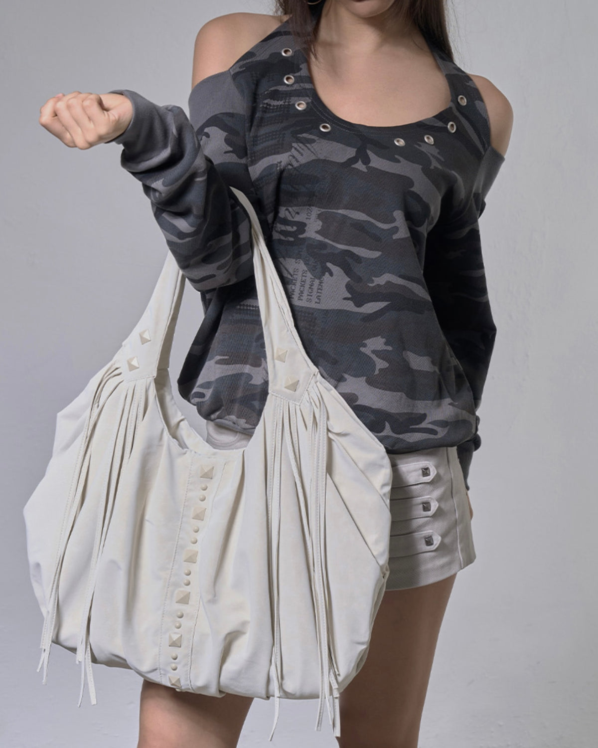 【FANCY CLUB】DRAPE FRINGE HOBO BAG