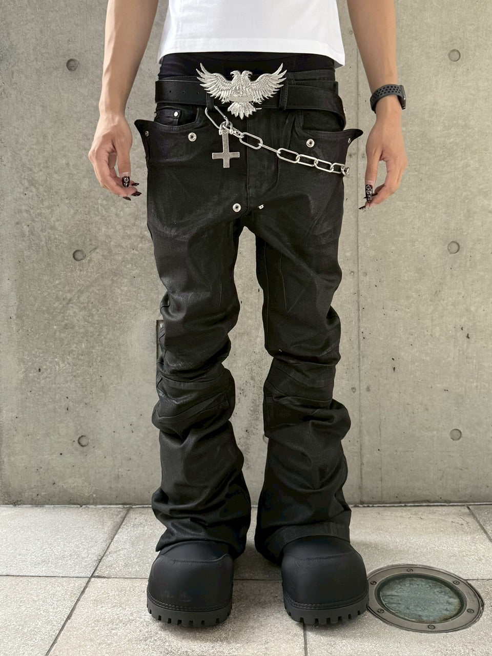 国際配送【Never mind the XU】coating black bell bottom flare pants