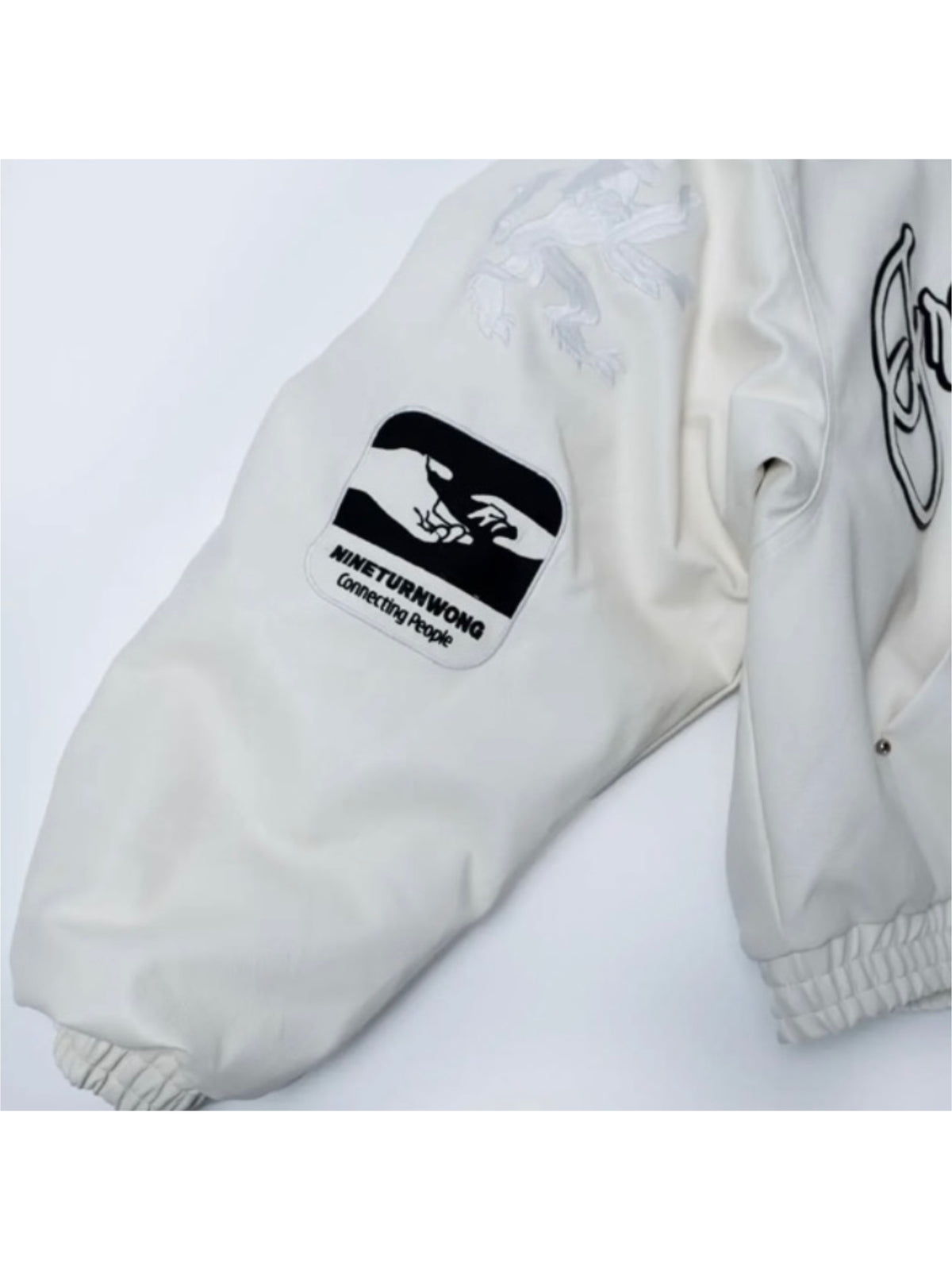 【F.V.V.O】Embroidered Hooded Bomber Jacket
