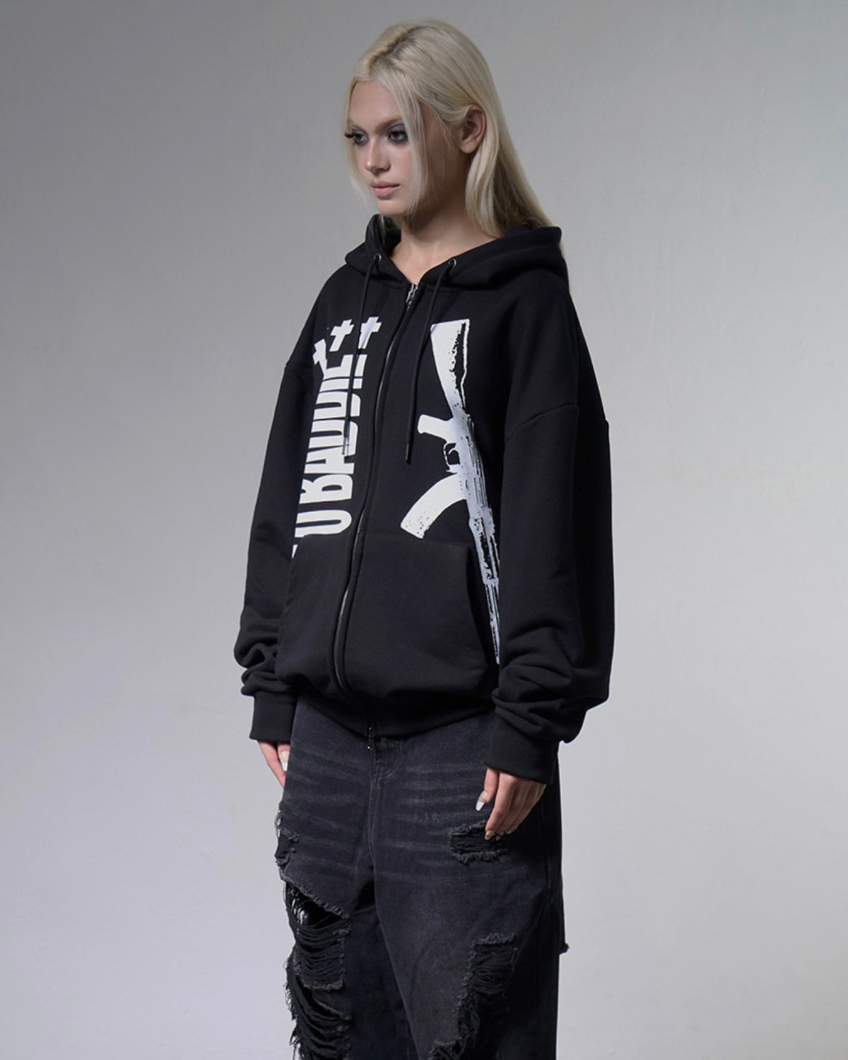 【FANCY CLUB】BADDIE HOODED ZIP-UP