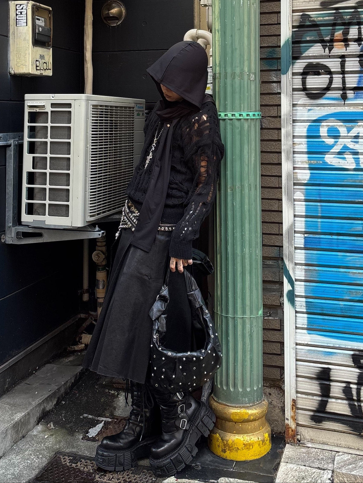 国際配送【Never mind the XU】damage loose knit