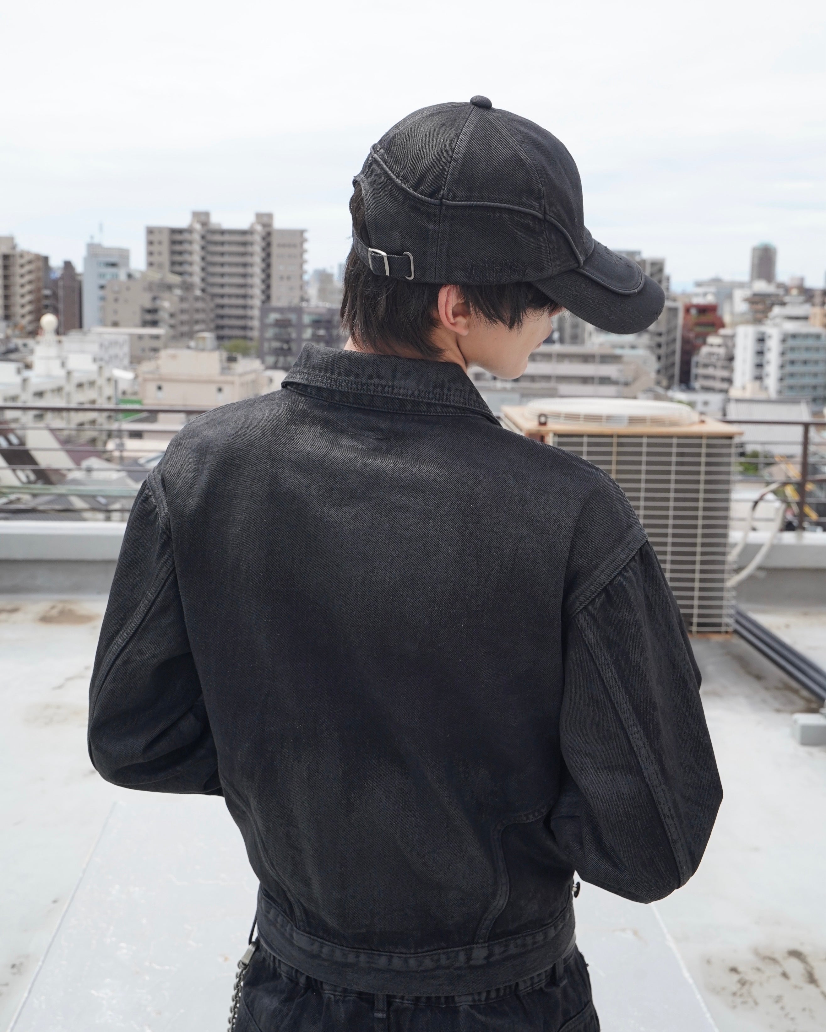 【CHIKASHITSU PLUS HIGH】Arch washed denim cap (coating)