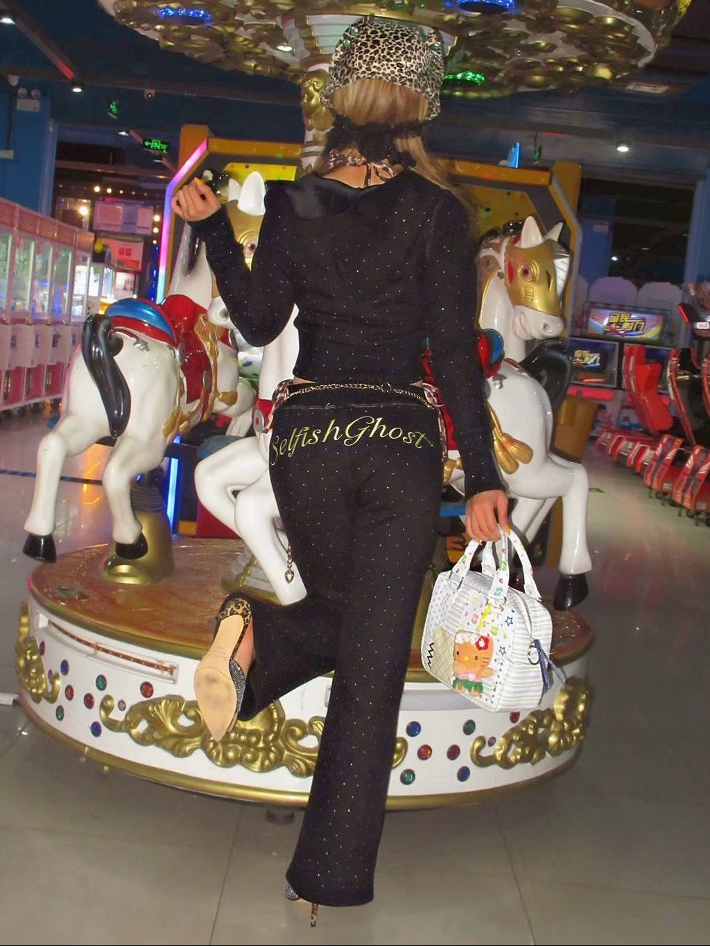 【SelfishGhost】Embroidered knitted silver fox fur-like plush tracksuit pants