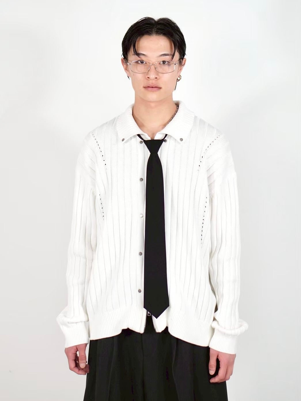 【Chikashitsu +】rivet zip up knit (2color)