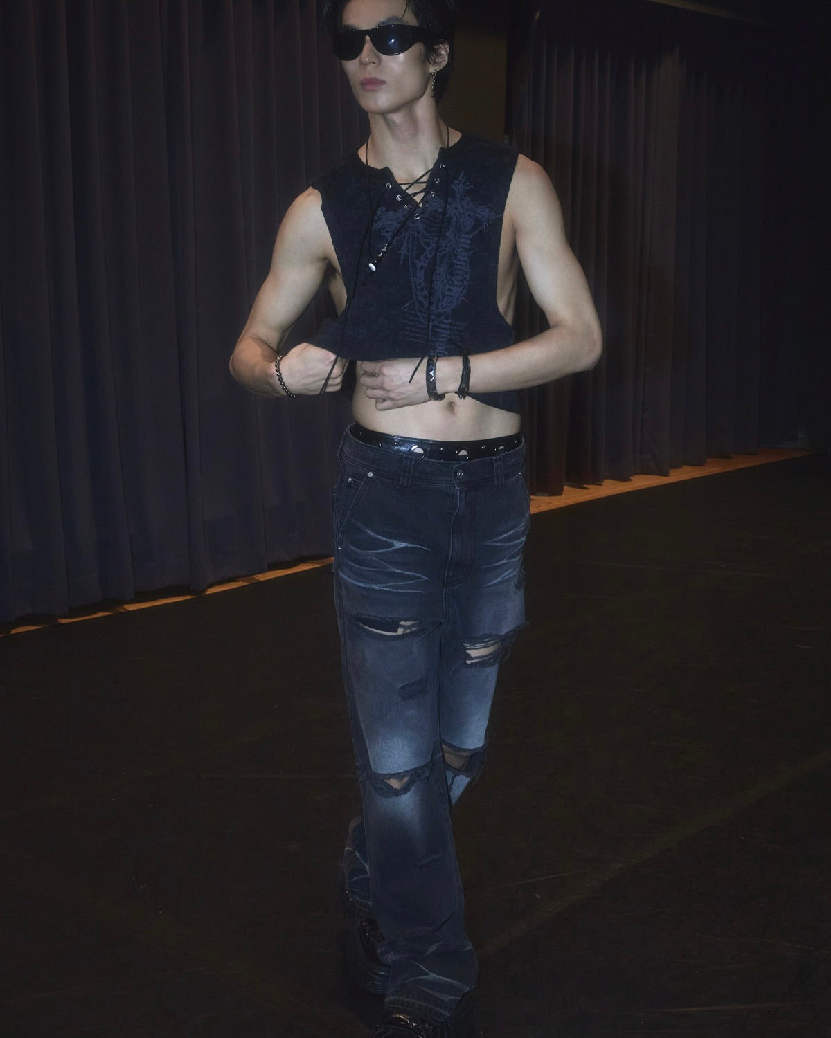 【LECYTO】Ash Relic Sleeveless