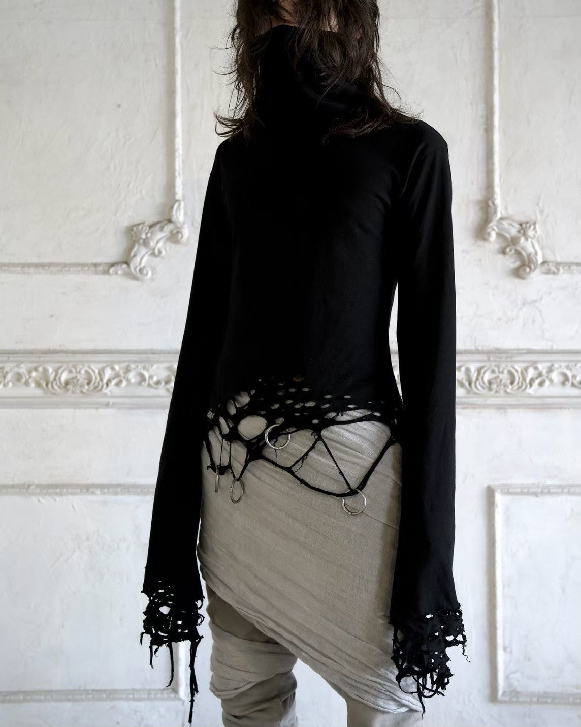 【YIKAI LABORATORY】REMAINS TURTLENECK