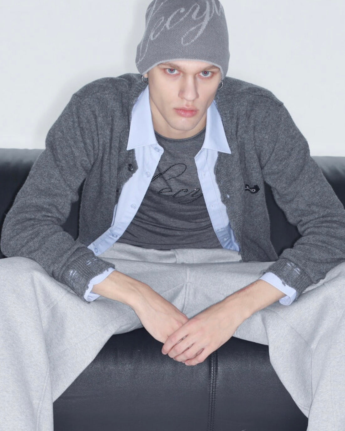 【LECYTO】Destroyed Round Wool Knit Cardigan