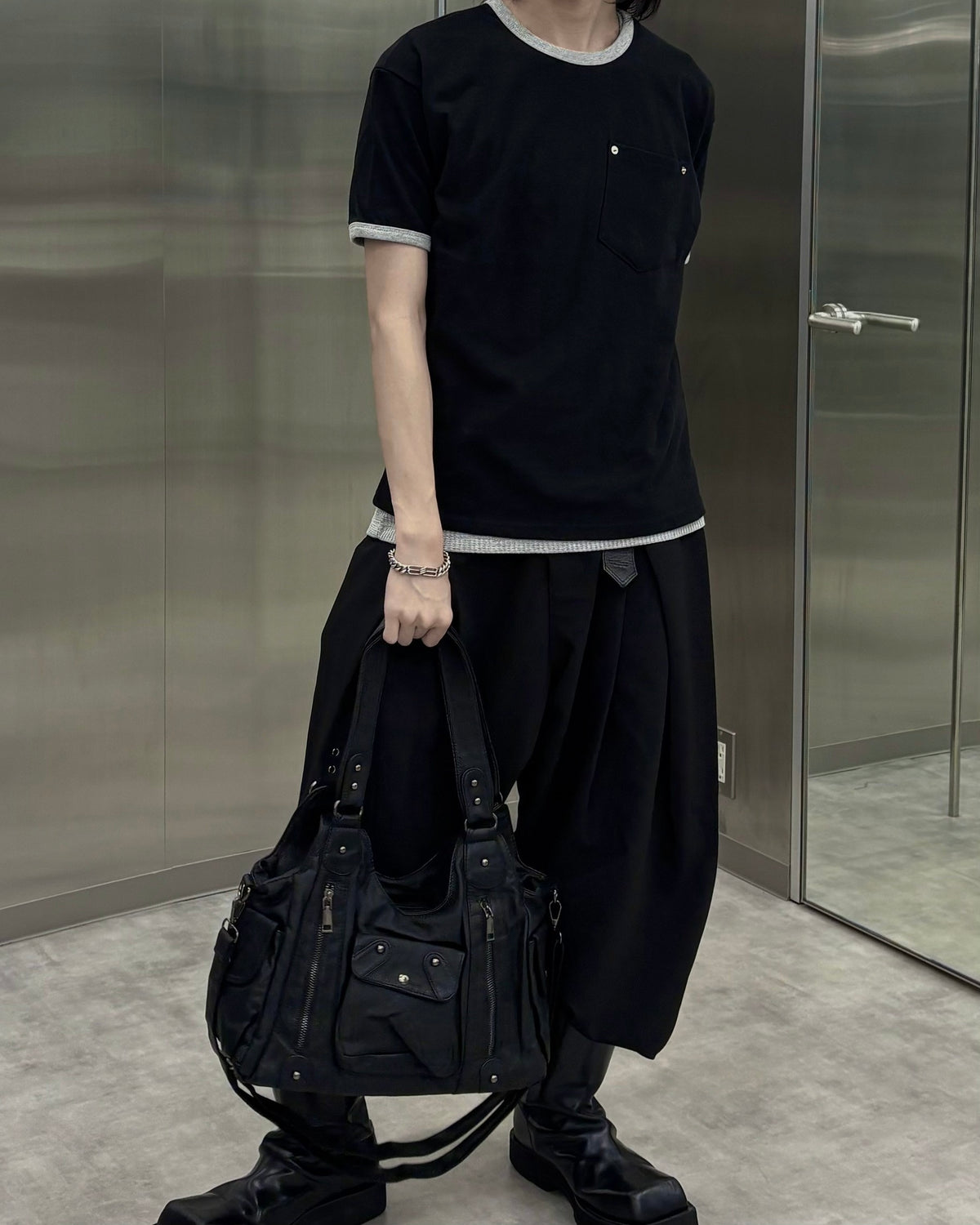 受注制【nmtc+】Washed Rivet Pocket Crop Slim Fit Tee (2color)