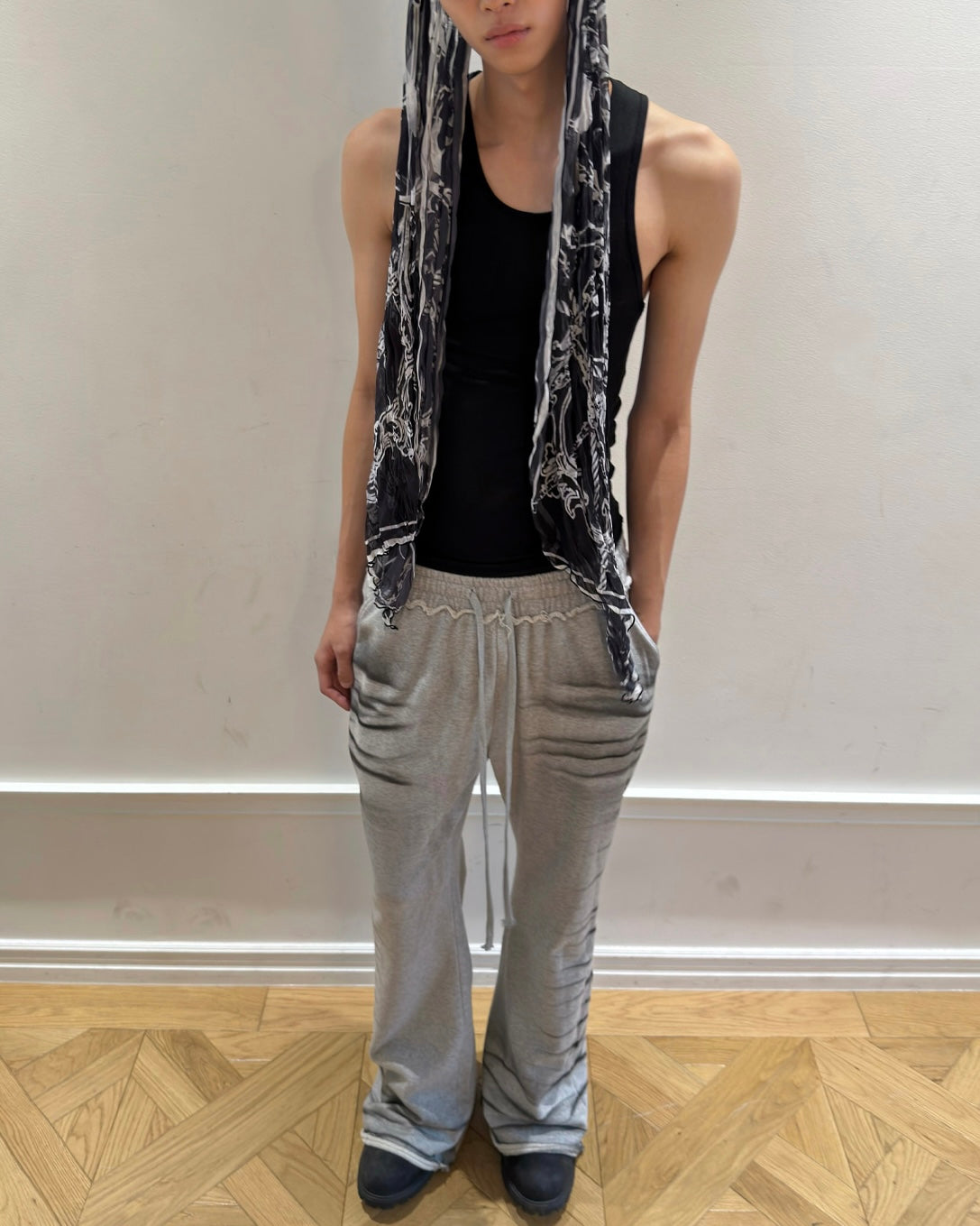 【LECYTO】Dirty Flare Sweatpants