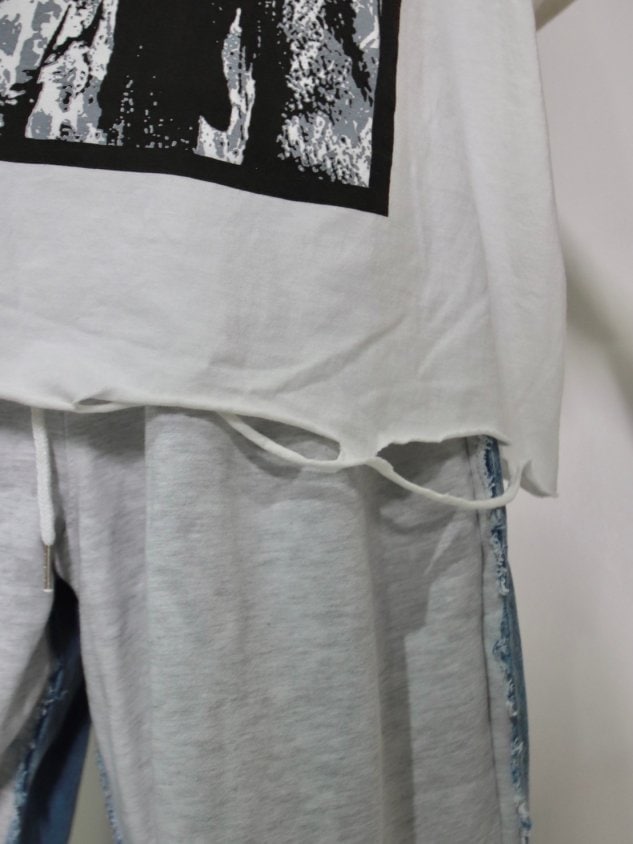 【Never mind the XU】print damage tee (2color)