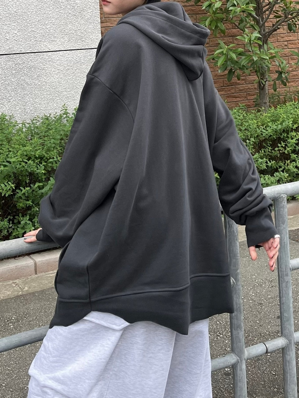 受注制【Chikashitsu +】oversized hoodie (2color)