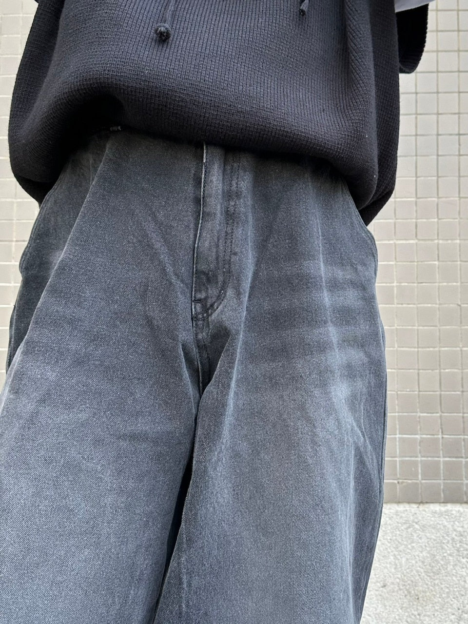受注制【Chikashitsu +】oversized denim pants (2color)