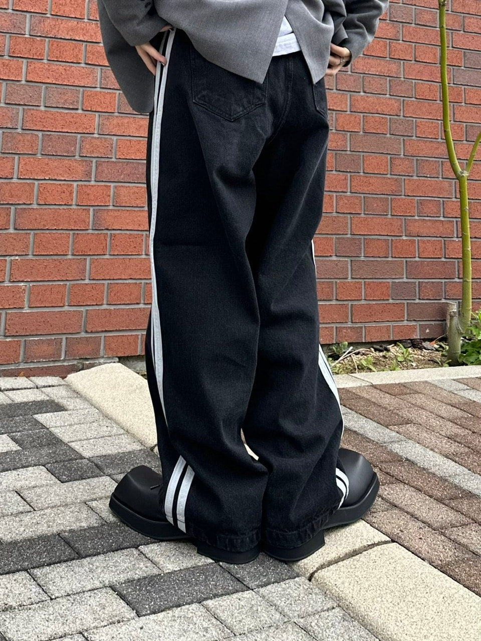 受注制【Chikashitsu +】square toe derby shoes