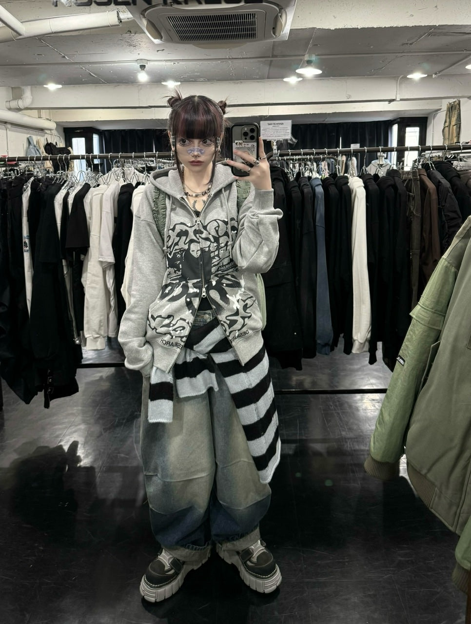 受注制【Never mind the XU】gradation denim easy pants (2color)