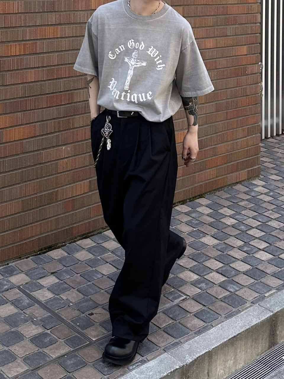 大阪店WEB限定【Chikashitsu +】box fit jesus t-shirt (2color)