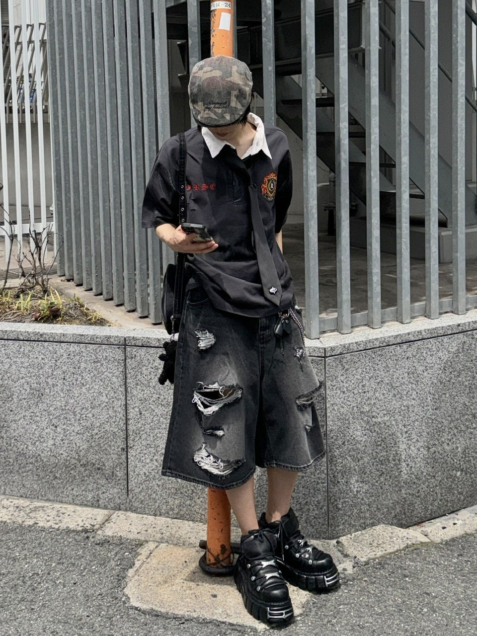 受注制【Never mind the XU】damage denim shorts 2 (2color)