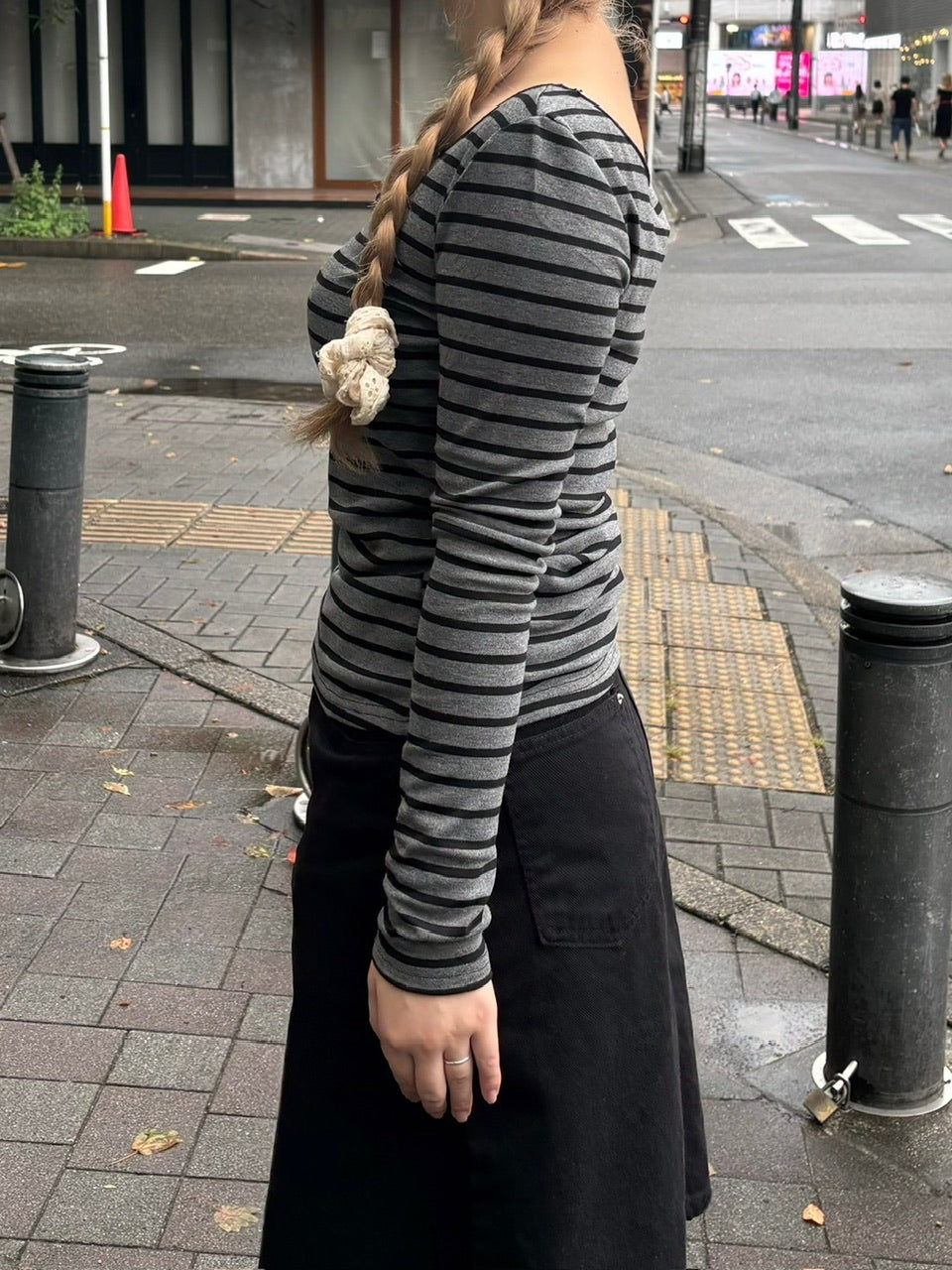 受注制【oaks】off shoulder border long sleeve (2color)