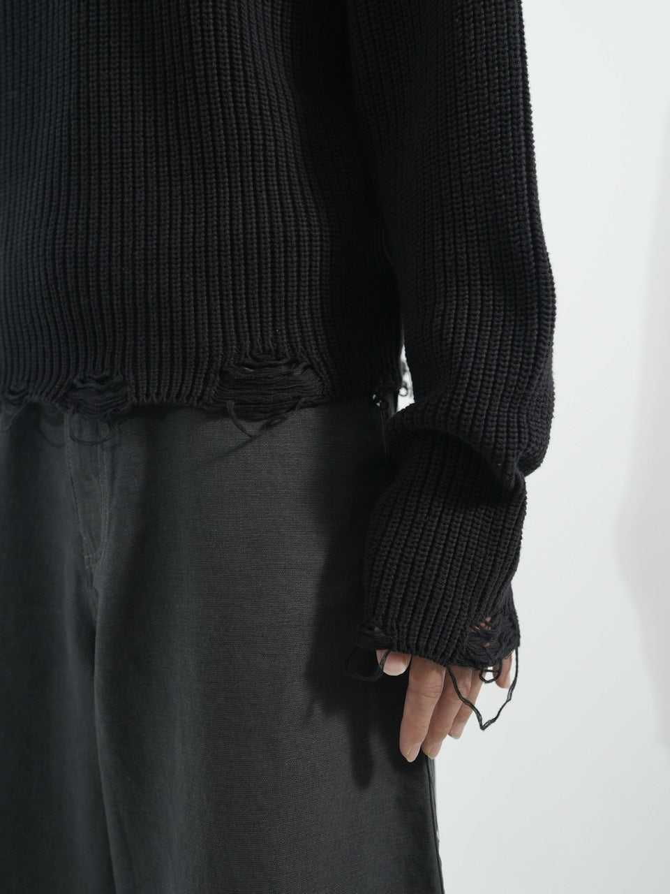 【CS】mock neck damage knit (black)