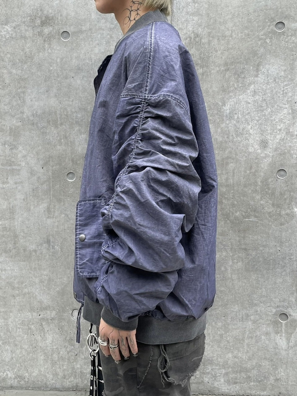 受注制【Never mind the XU】washed shirring blouson