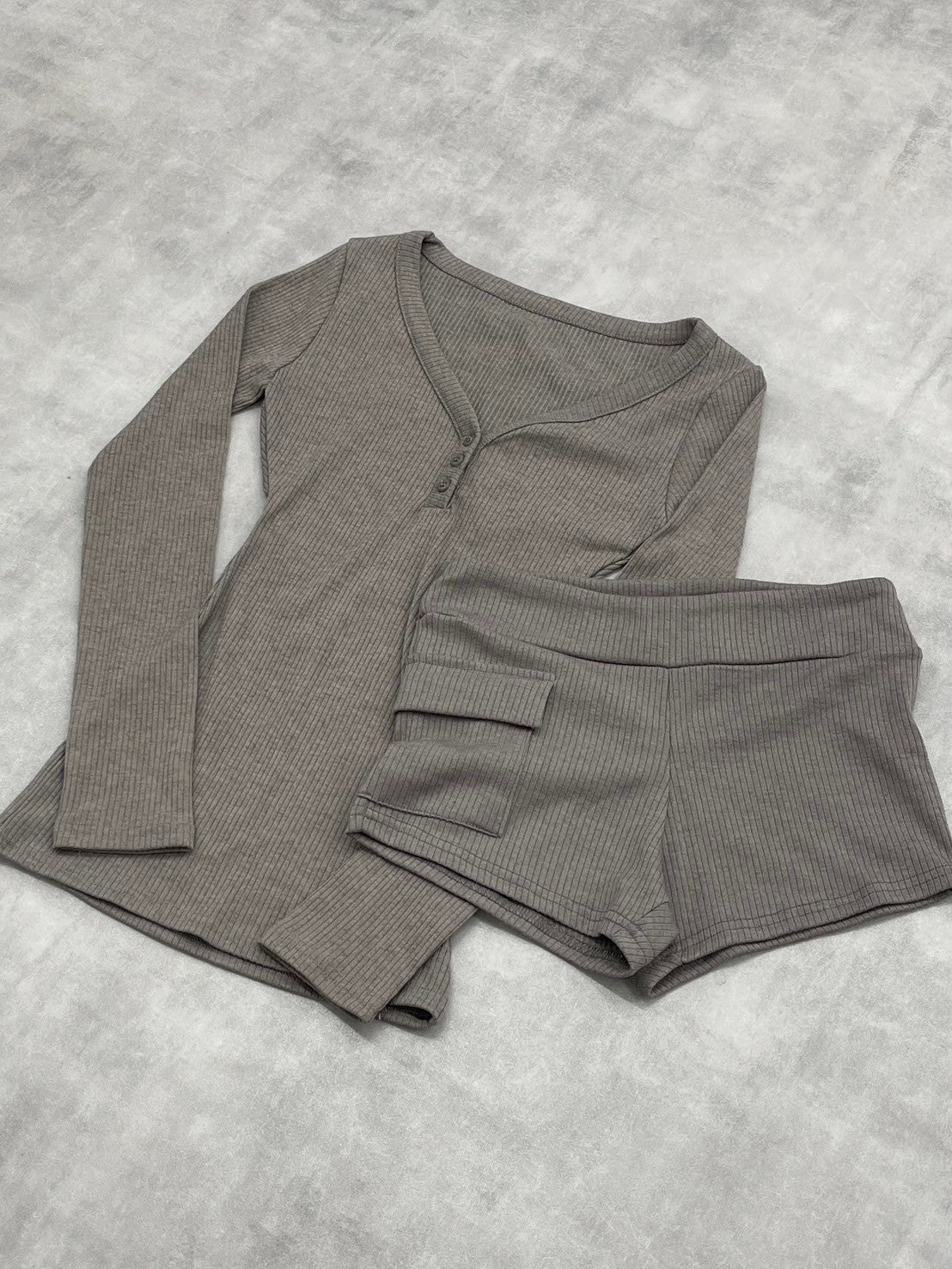 受注制【nmtc +】v-neck slim long sleeve (3color)