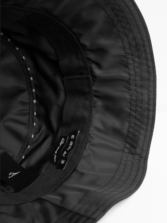 【E RIN AI E】SWORD HAT NO.4 / 【オリンアイ】スタッズハット