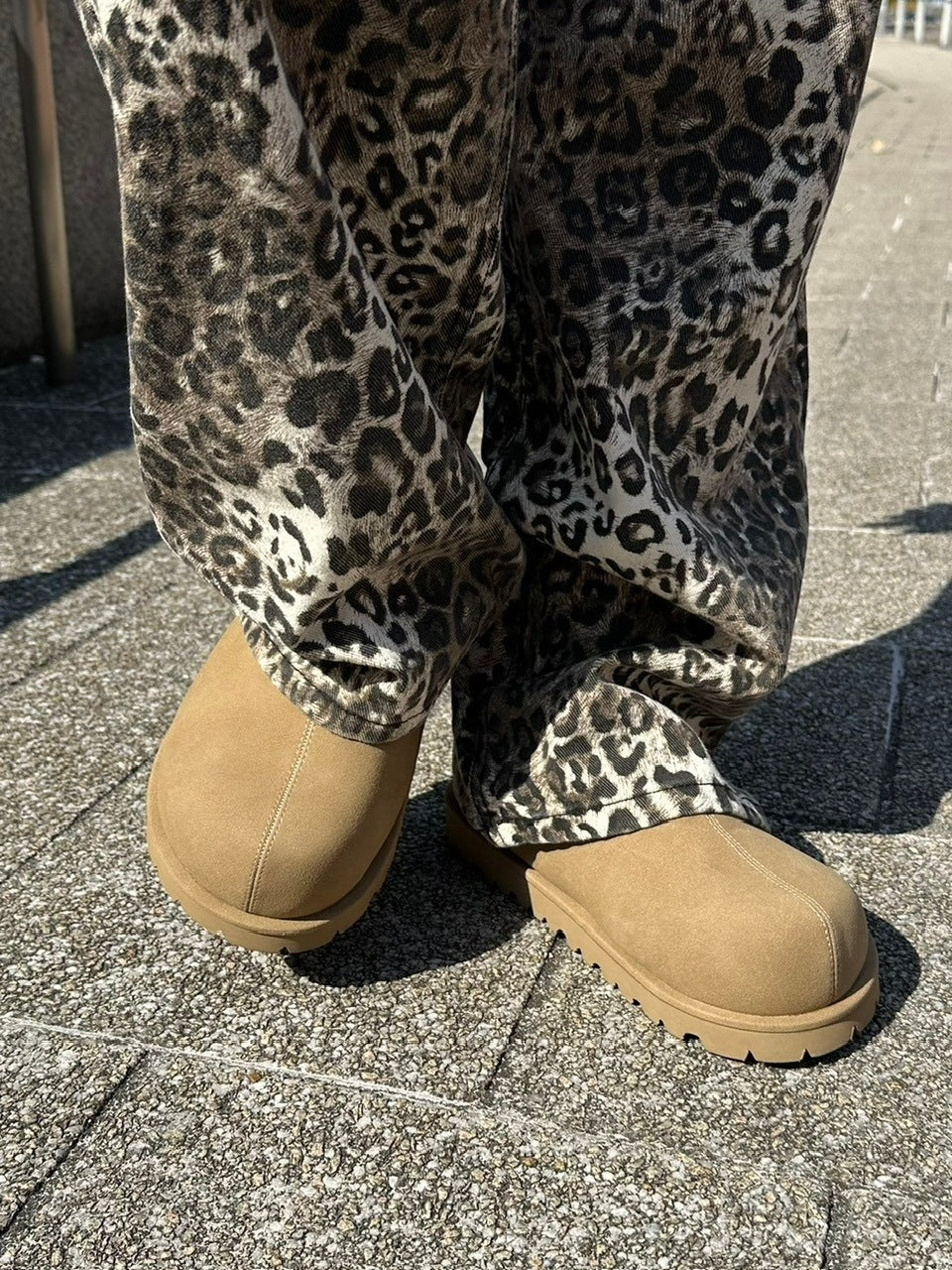 受注制【Chikashitsu +】volume toe suede mule (2color)