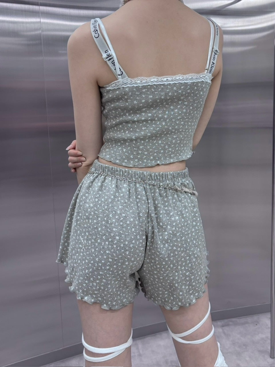 受注制【nmtc +】flower camisole (2color)