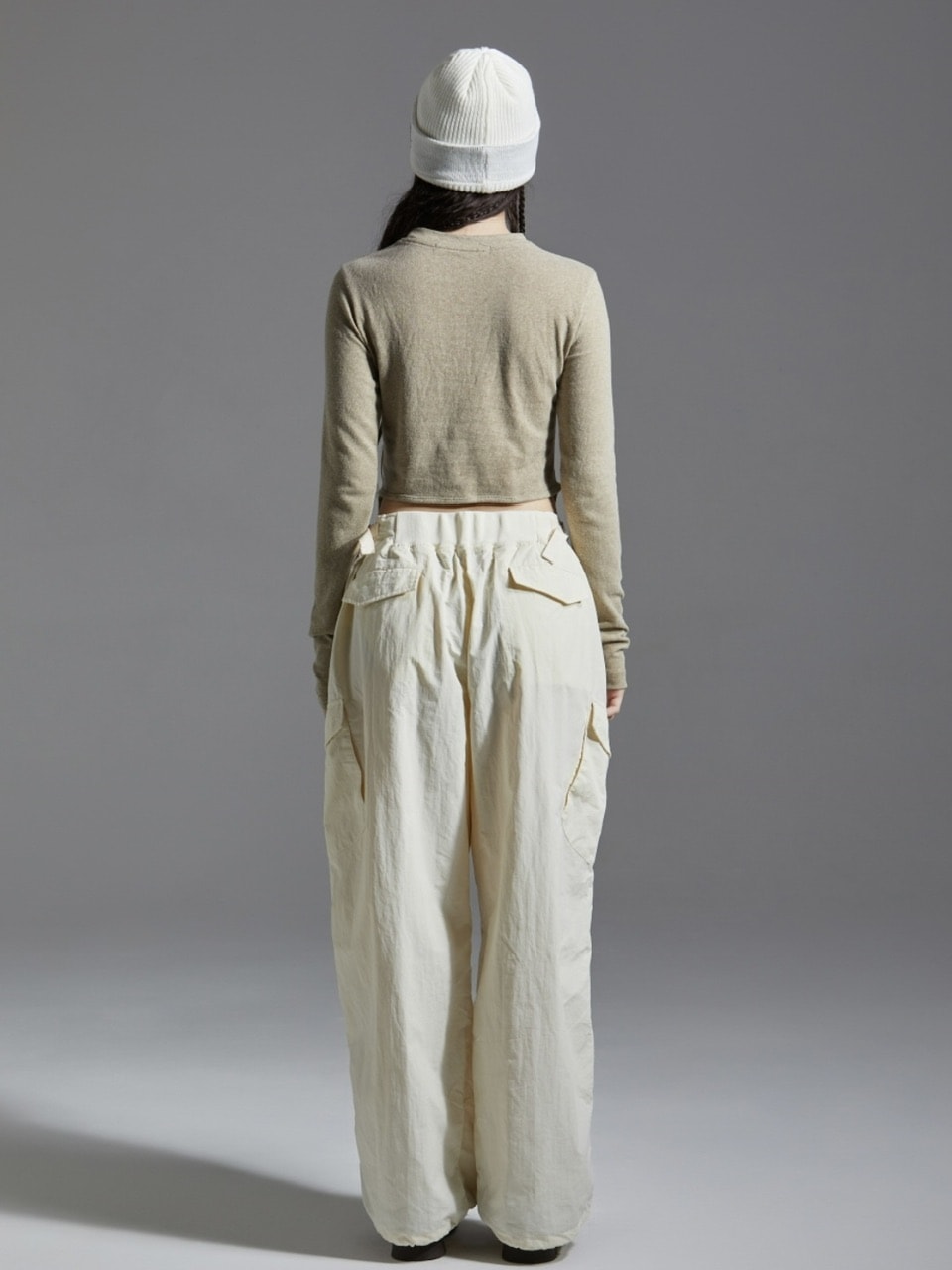 【GATELESS】DOUBLE RING CROPPED T-SHIRT