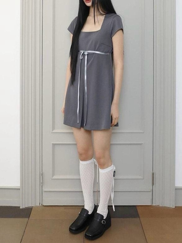 【Uglyshadow】SQUARE RIBBON DRESS