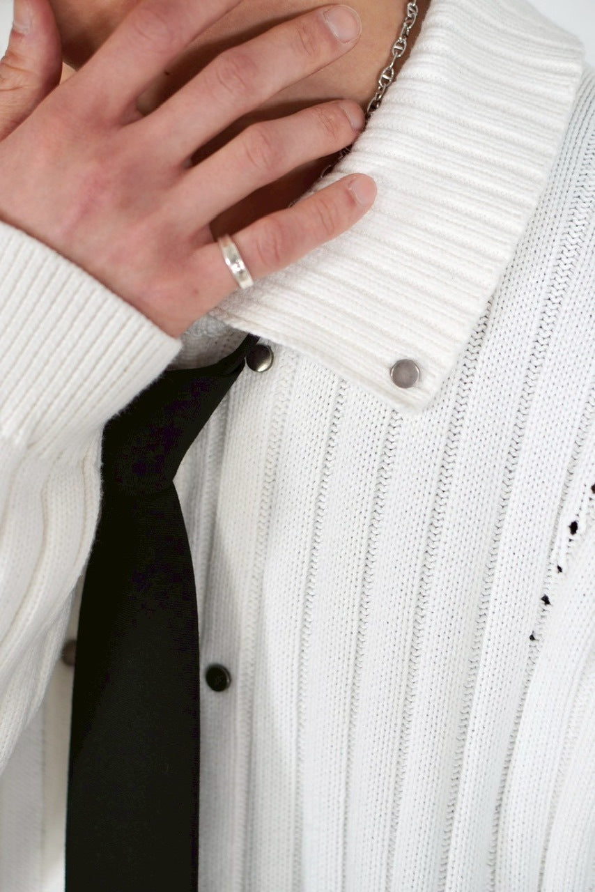 【Chikashitsu +】rivet zip up knit (2color)